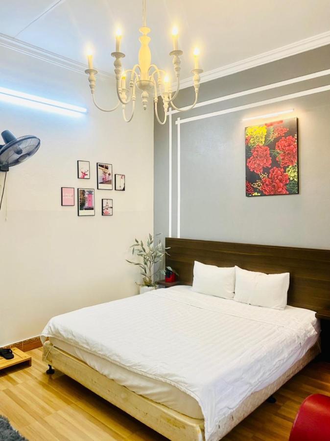 Moc Huong Hotel Phu Tho エクステリア 写真