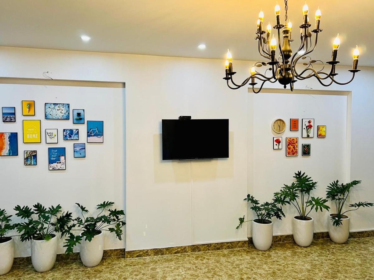 Moc Huong Hotel Phu Tho エクステリア 写真